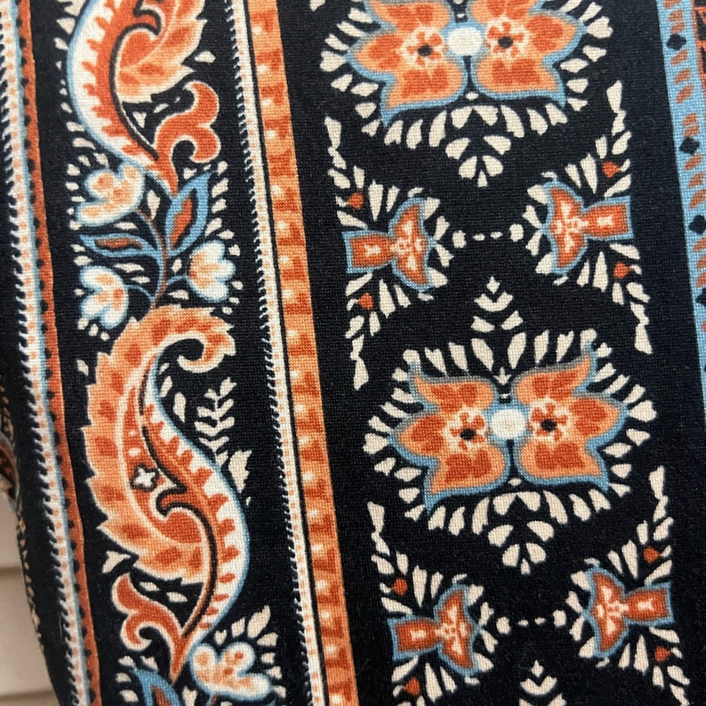Pattern bodysuit - Picture 2 of 3